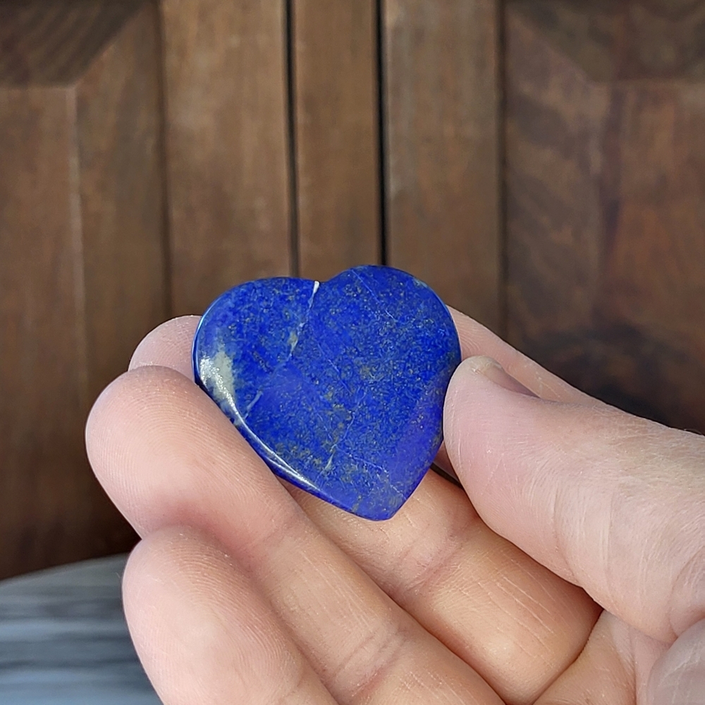 Lapis Lazuli Heart-Shaped Stone - Picture 5 of 7